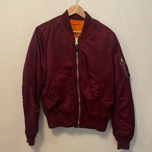 Medium men burgundy bomber jacket. L/XL for women.